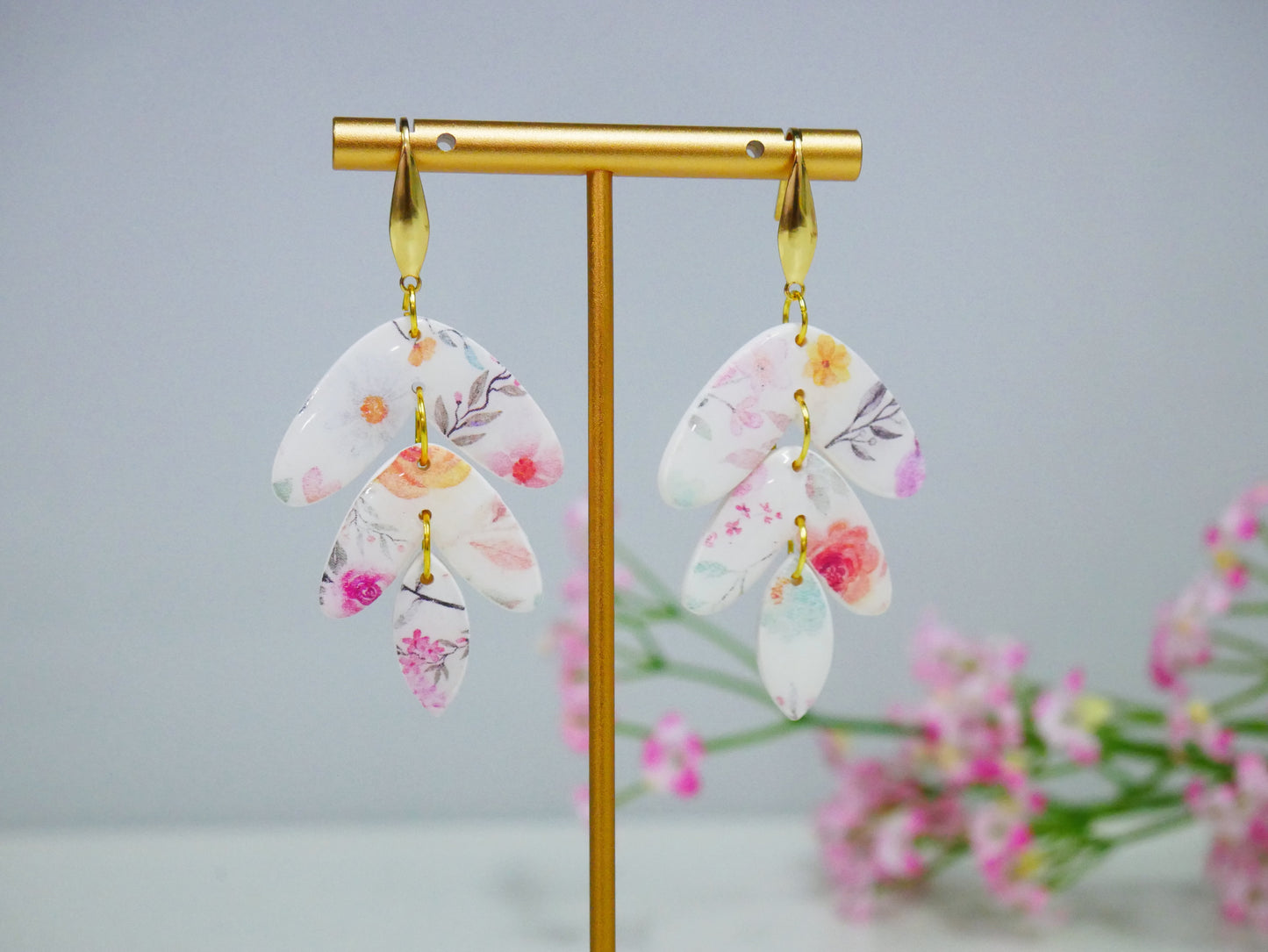 Rosey Dangle